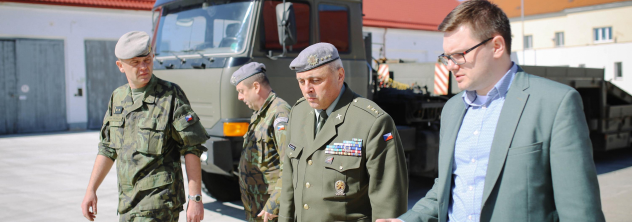 Hlavní funkcionáři pluku a praporu diskutovali o možných průsečících spolupráce s ředitelem VTÚ